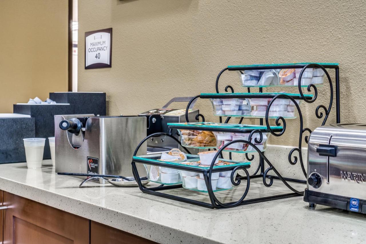 Staybridge Suites Lubbock South By Ihg Exterior foto