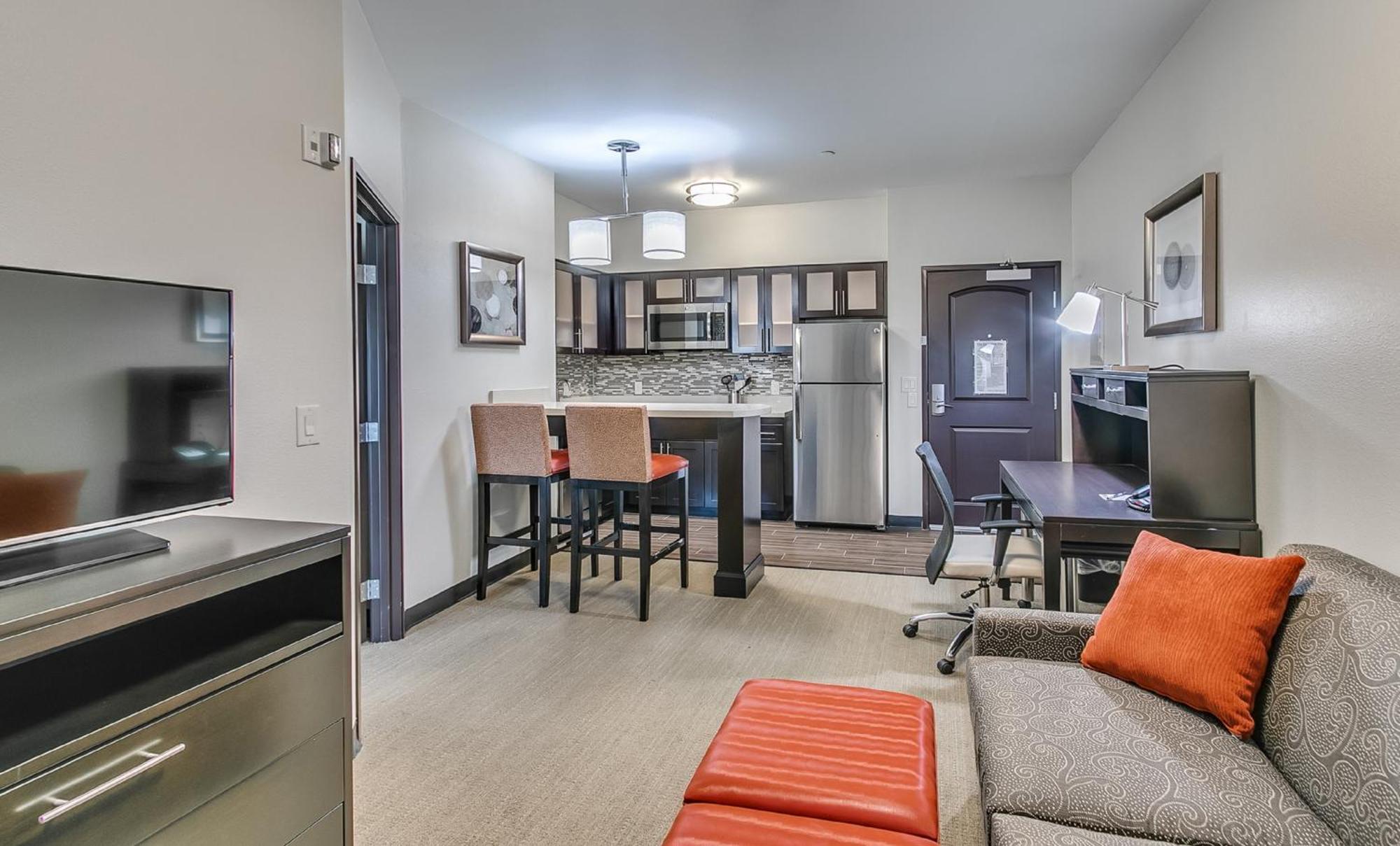 Staybridge Suites Lubbock South By Ihg Exterior foto