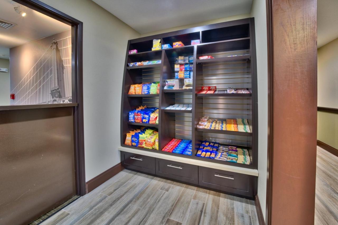 Staybridge Suites Lubbock South By Ihg Exterior foto