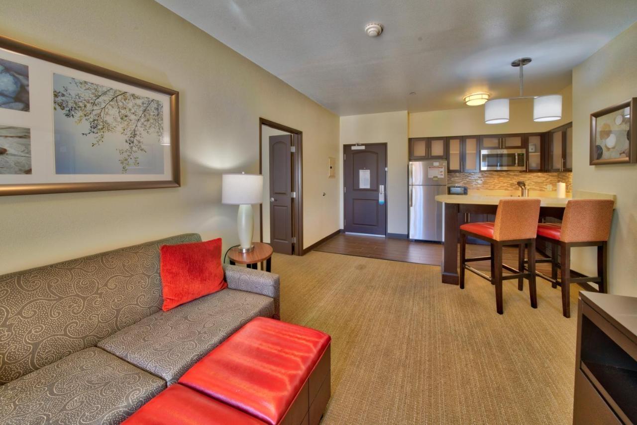 Staybridge Suites Lubbock South By Ihg Exterior foto